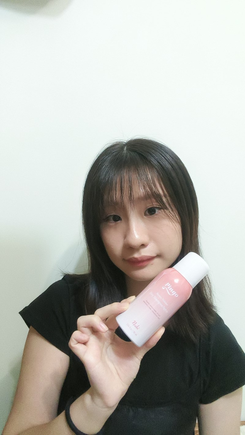 女人知己試用大隊,口碑行銷,部落客行銷,Pingo Nabi 清香煥髮乾洗噴霧 乾洗髮,一噴清爽,三秒蓬鬆,不卡粉,輕巧小瓶身,台灣品工,Pingo,台灣製造,SimplytheBest,nabi系列,辣⽊籽,髮品,維他命E,維他命B5,辣木籽,乾爽